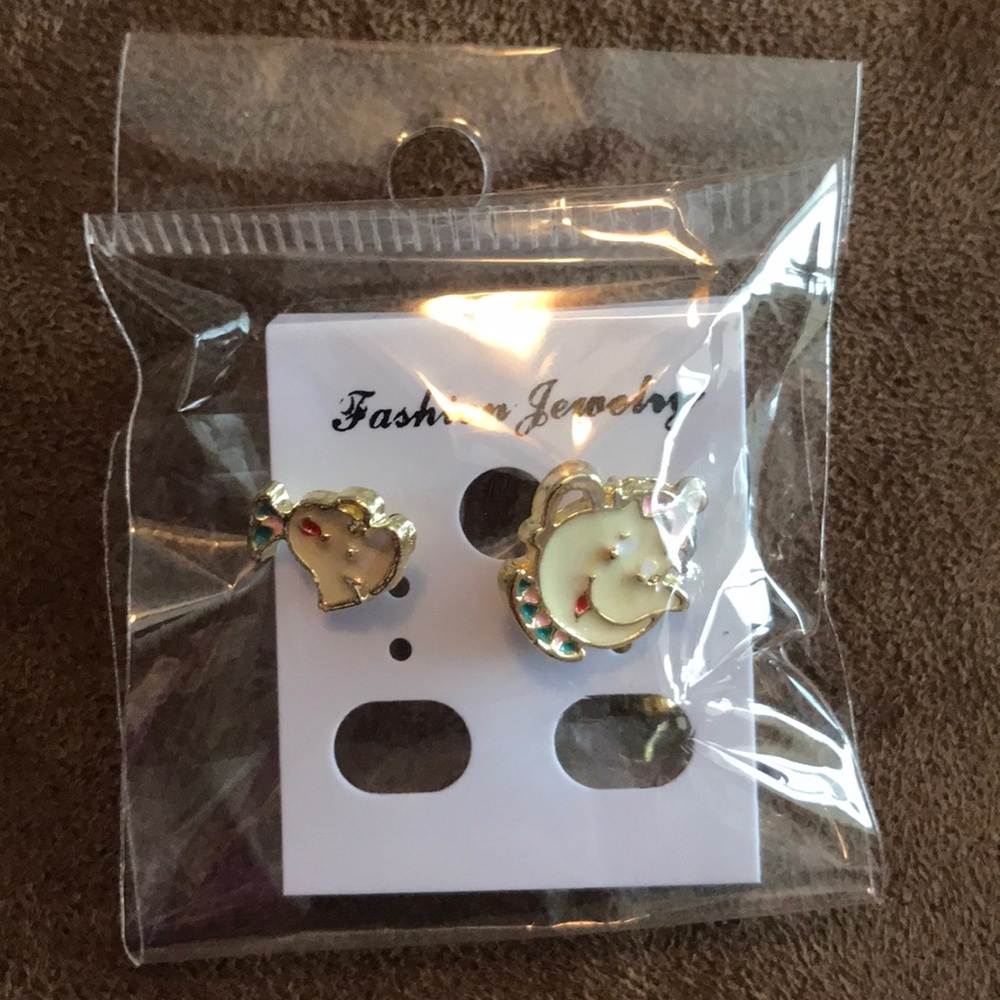 Disney Earrings Mrs Potts & Chip - beauty & beast - Picture 4 of 4